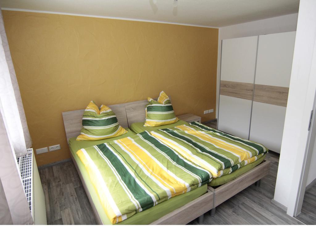 Ferienwohnung Margot Simmerath Szoba fotó
